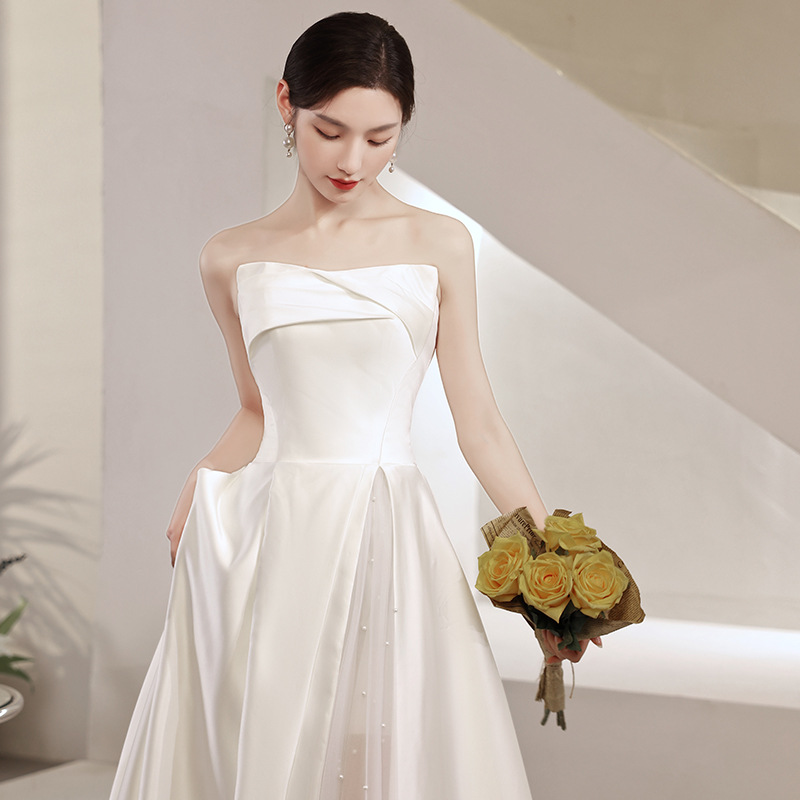 Photography Natural Lighting - Französisches Leichtes Hochzeitskleid, Satin-Toastkleid, Braut-Abendkleid, Elegantes